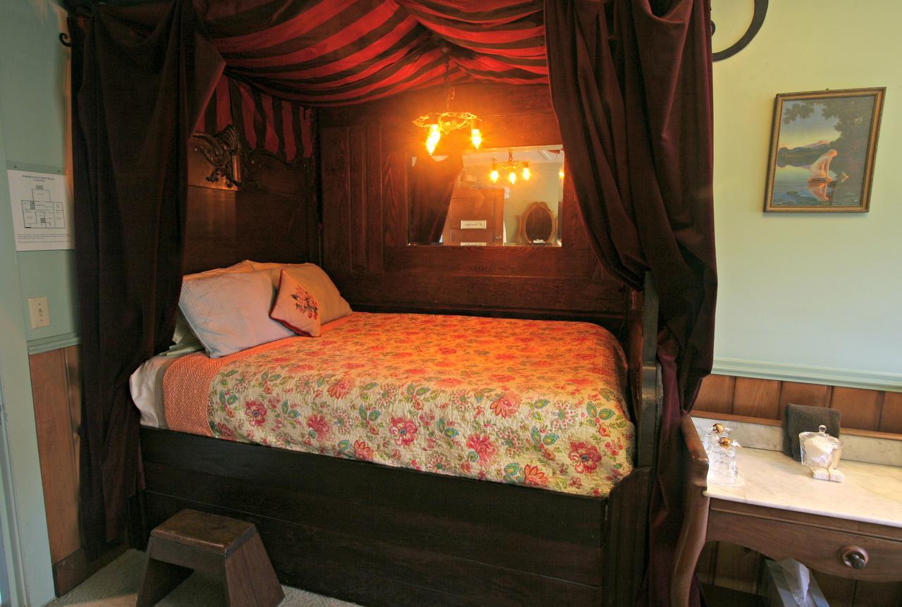Kangaroo House Bed & Breakfast Eastsound Ngoại thất bức ảnh