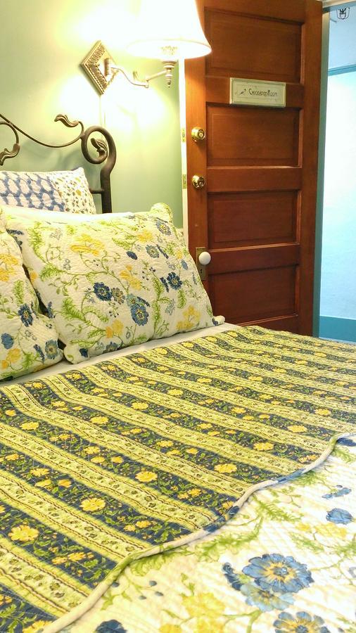 Kangaroo House Bed & Breakfast Eastsound Ngoại thất bức ảnh