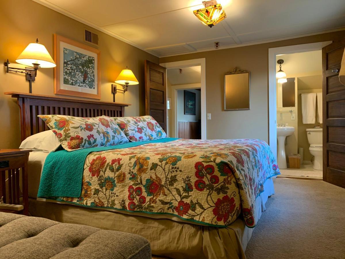 Kangaroo House Bed & Breakfast Eastsound Ngoại thất bức ảnh